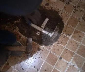 双台子卫生间漏水维修公司为您分享下卫生间渗水如何处理及注意事项